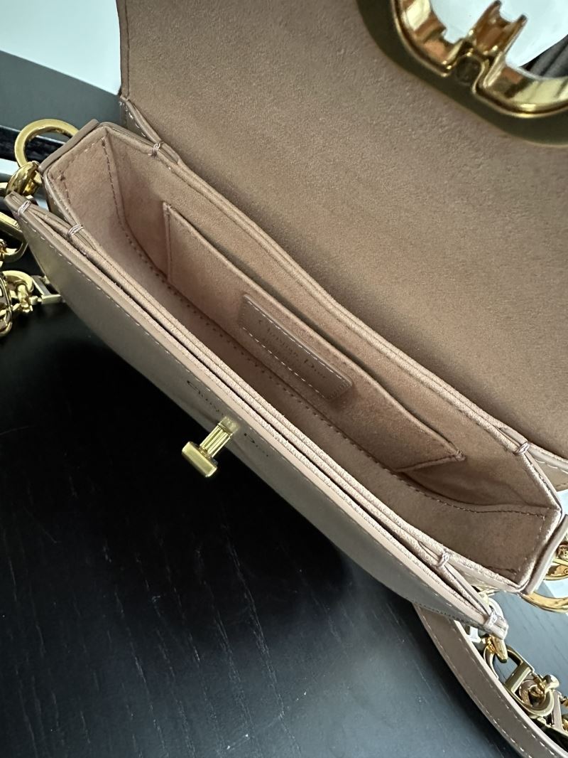 Christian Dior Montaigne Bags